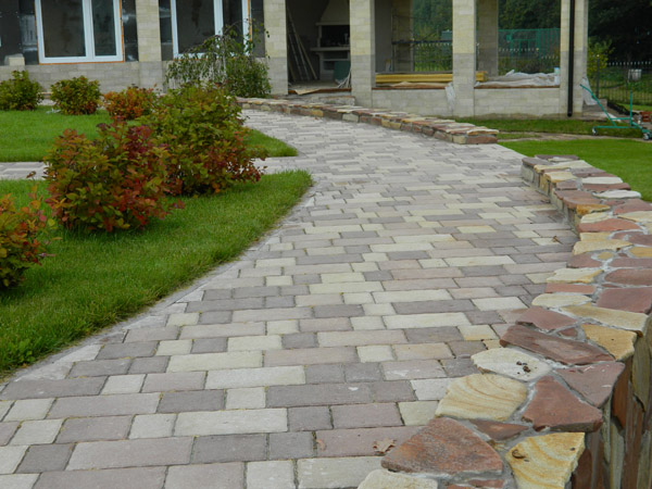 Демонтаж старого основания